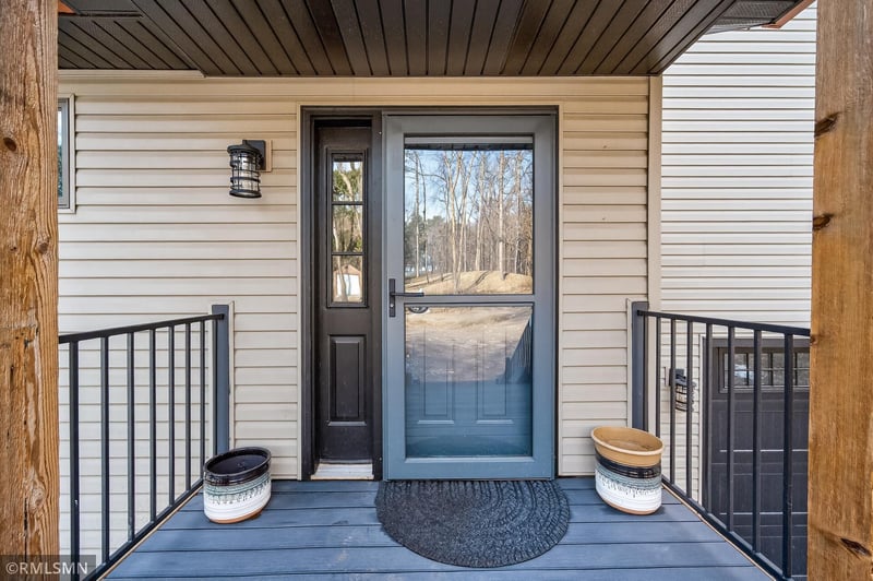 245 Dwinnell Ave, Mahtomedi, MN 55115