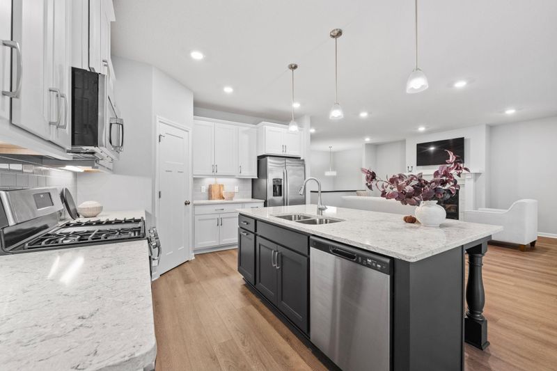 14366 Kingsview Ln N, Dayton, MN 55327