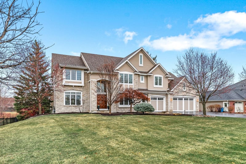 350 Lythrum Ln, Medina, MN 55340