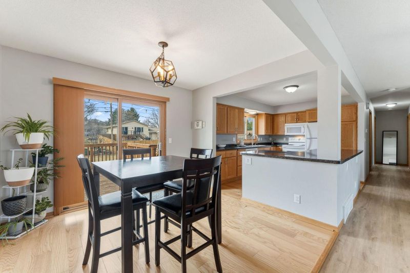 1736 Long Lake Rd, New Brighton, MN 55112