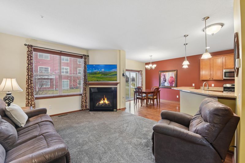 9514 Roosevelt Dr, Chanhassen, MN 55317