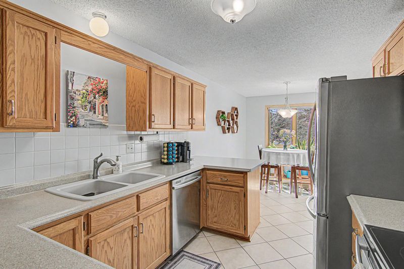 2521 Sumac Rg, White Bear Lake, MN 55110