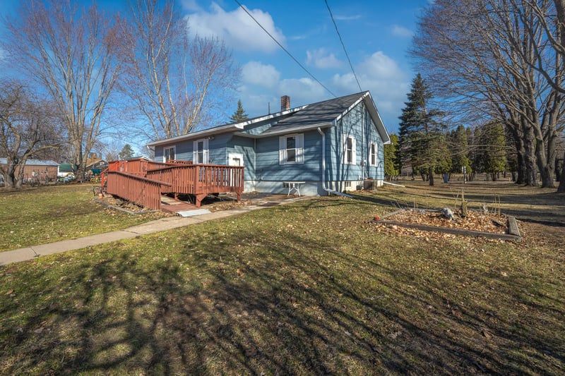 222 Central St, Amery, WI 54001