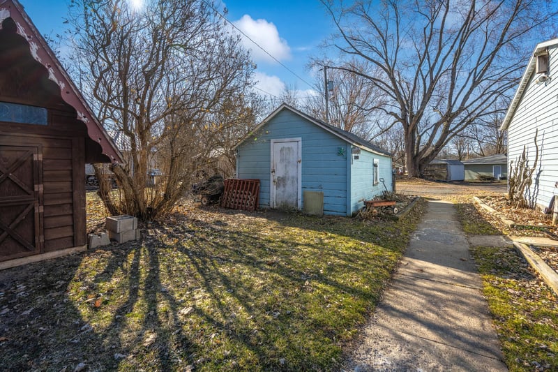 222 Central St, Amery, WI 54001