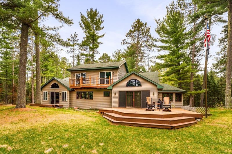 4512 Boulder Dam Rd, Duluth, MN 55803