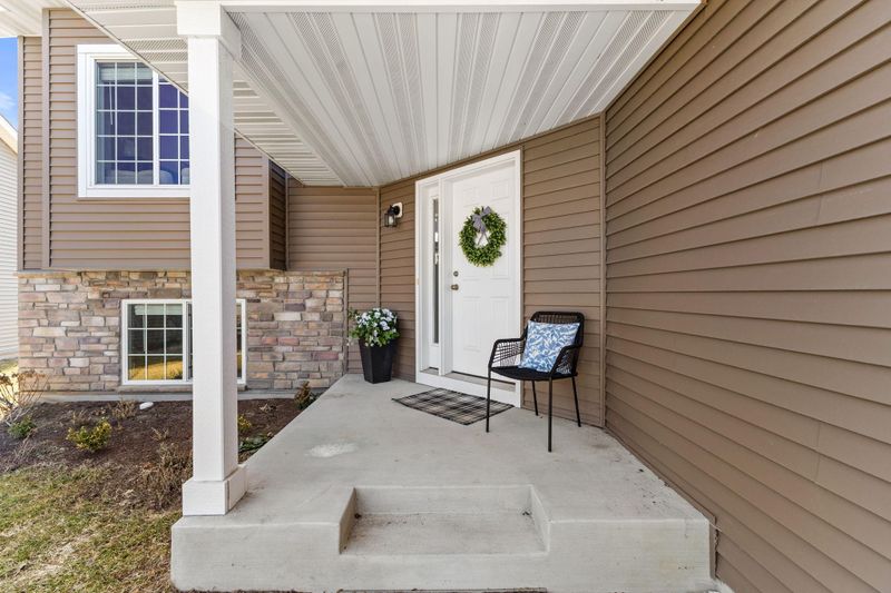 1311 Balsam Ln, Watertown, MN 55388