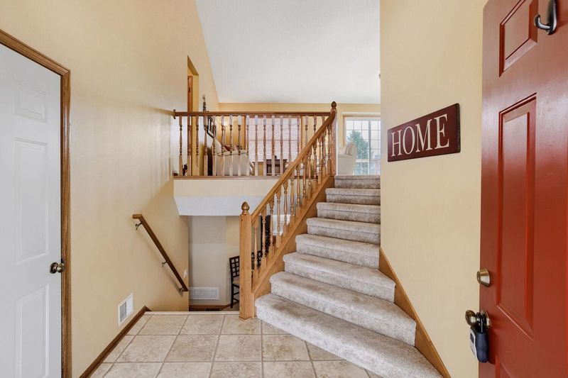 1273 Driving Park Rd, Stillwater, MN 55082
