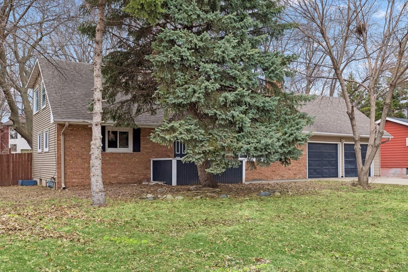 5210 Buchanan St NE, Fridley, MN 55421