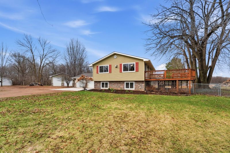8285 Birchview Rd, Grasston, MN 55030