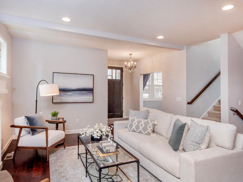 5029 Hankerson Ave, Edina, MN 55436