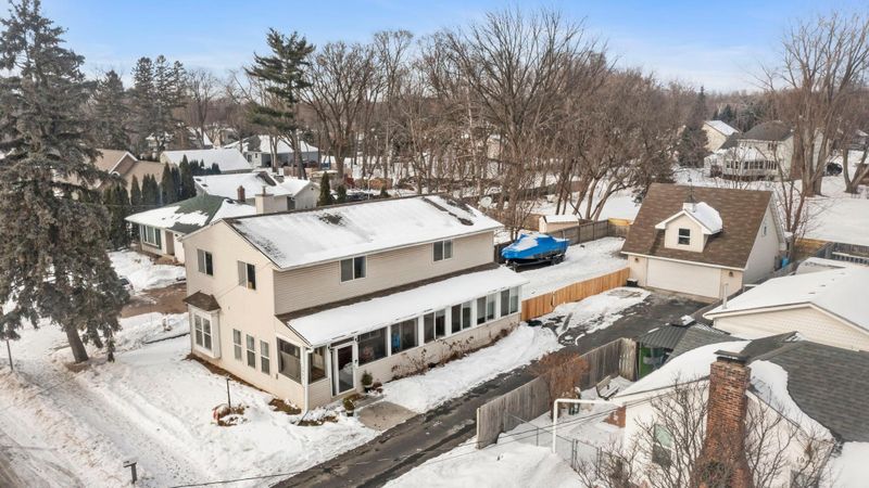 1961 9th St, White Bear Lake, MN 55110