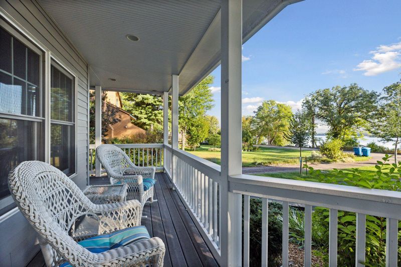 5371 W Bald Eagle Blvd, White Bear Twp, MN 55110