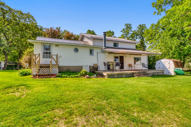 20473 Leisure Dr, Pelican Rapids, MN 56572