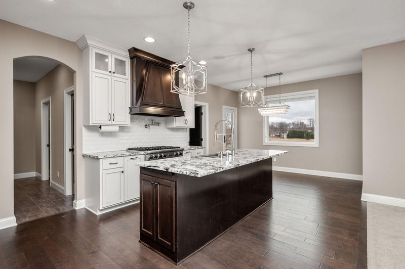 12790 Lake Vista Ln, Champlin, MN 55316