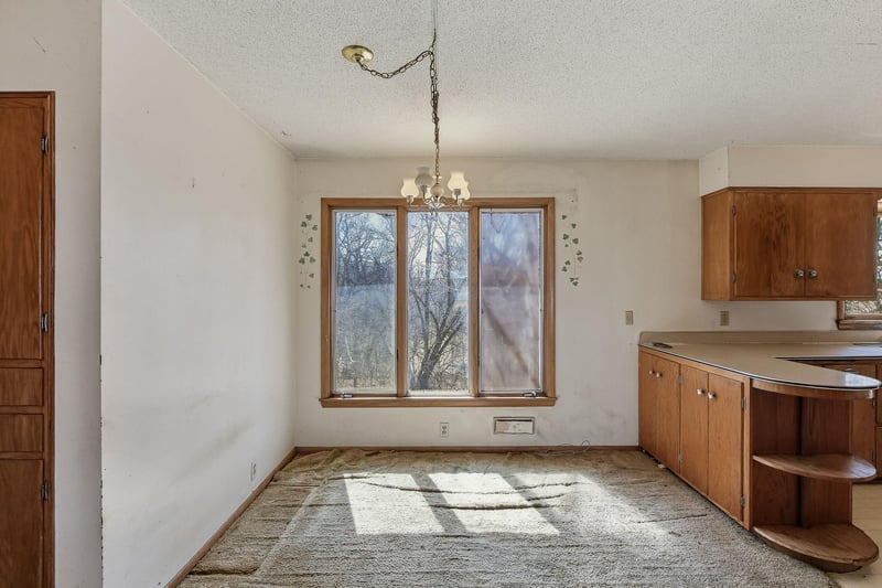 12175 County Road 20, Watertown, MN 55388