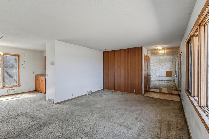 12175 County Road 20, Watertown, MN 55388