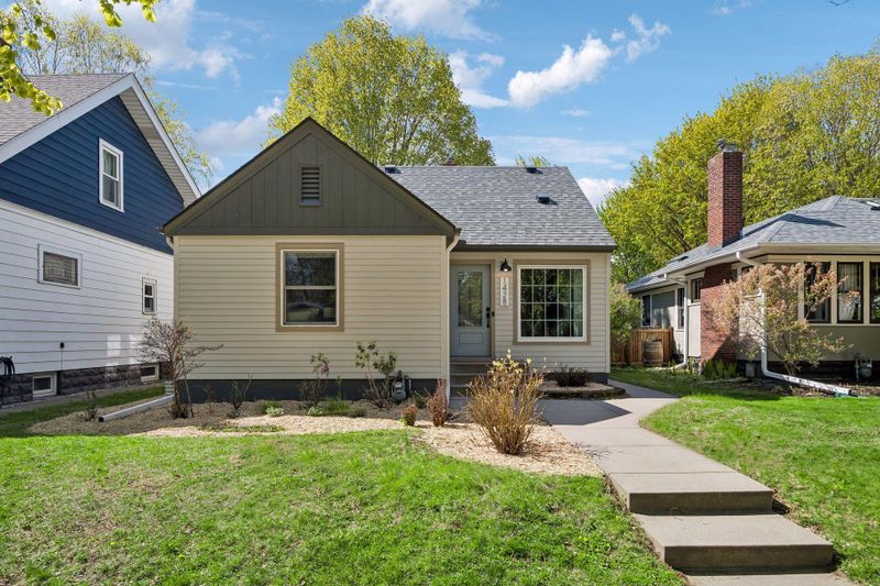 1428 Sargent Ave, Saint Paul, MN 55105