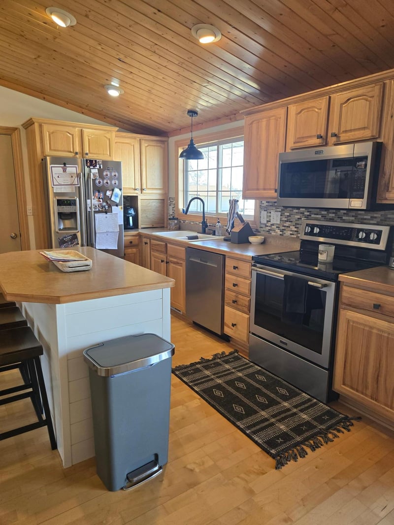 101 2nd Ave SW, Young America, MN 55397