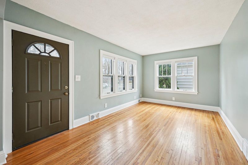 2904 Webster Ave S, Saint Louis Park, MN 55416