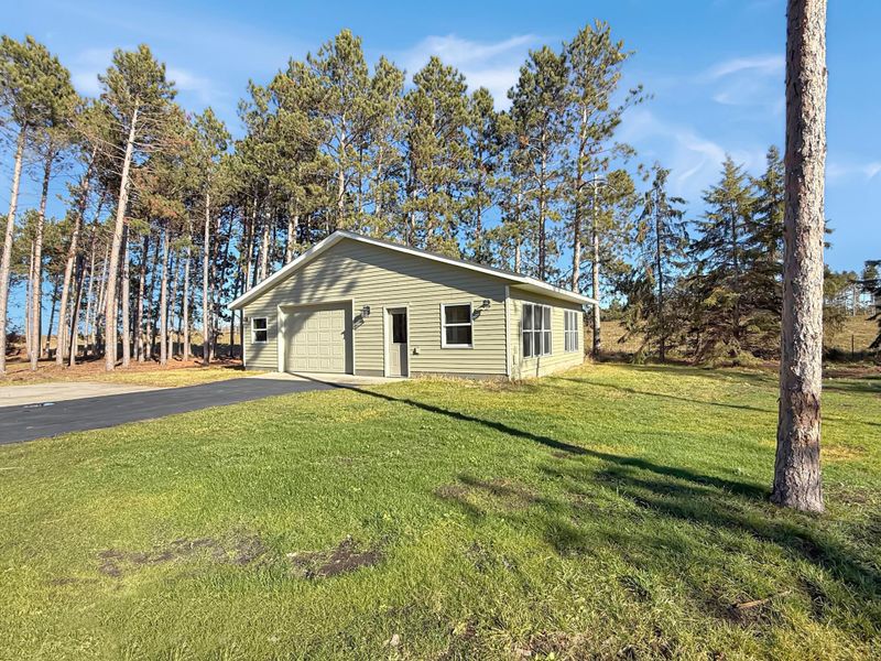 2808 Arrowwood Cir NW, Bemidji, MN 56601