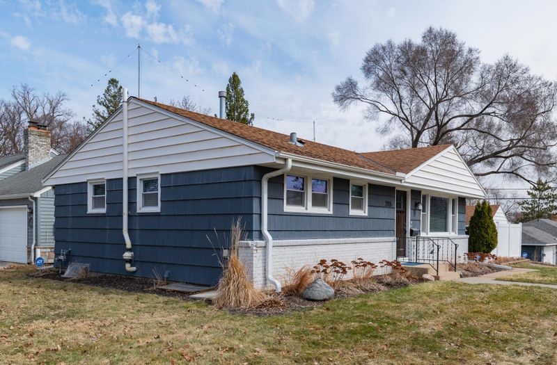 2755 Blackstone Ave, Saint Louis Park, MN 55416