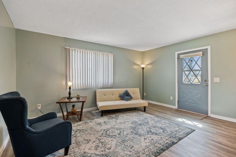 11332 Ibis St NW, Coon Rapids, MN 55433