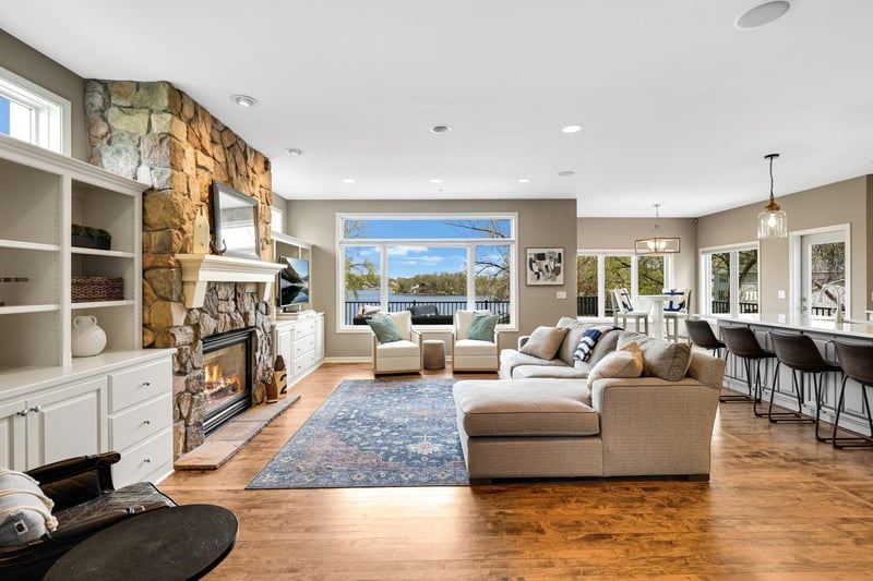 3374 Sycamore Trl SW, Prior Lake, MN 55372