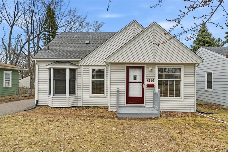 5116 Fairview Ave N, Crystal, MN 55429