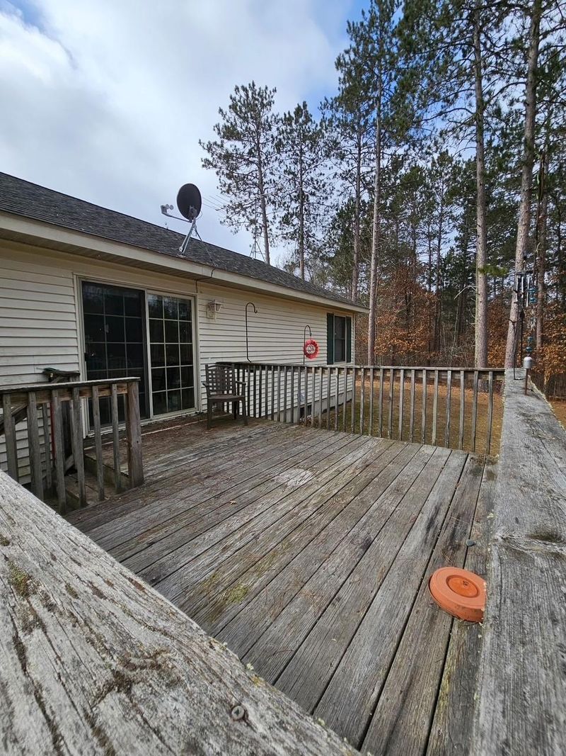 W9424 Lakewood Rd, Spooner, WI 54801
