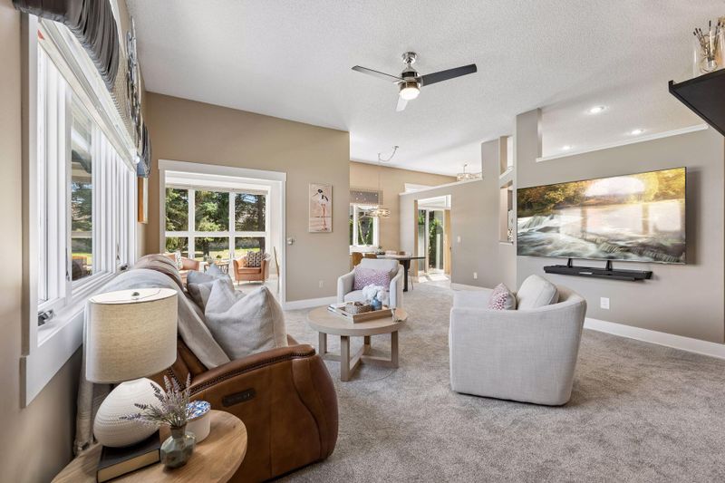 4161 Arbor Ln, Eagan, MN 55122