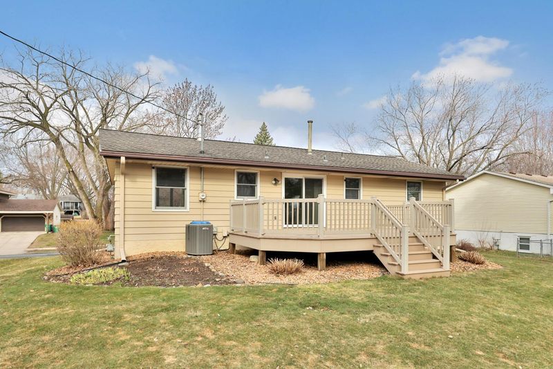 49 16th Ave SW, New Brighton, MN 55112
