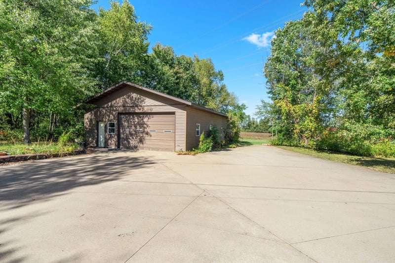 17623 Marmoset St NW, Anoka, MN 55303