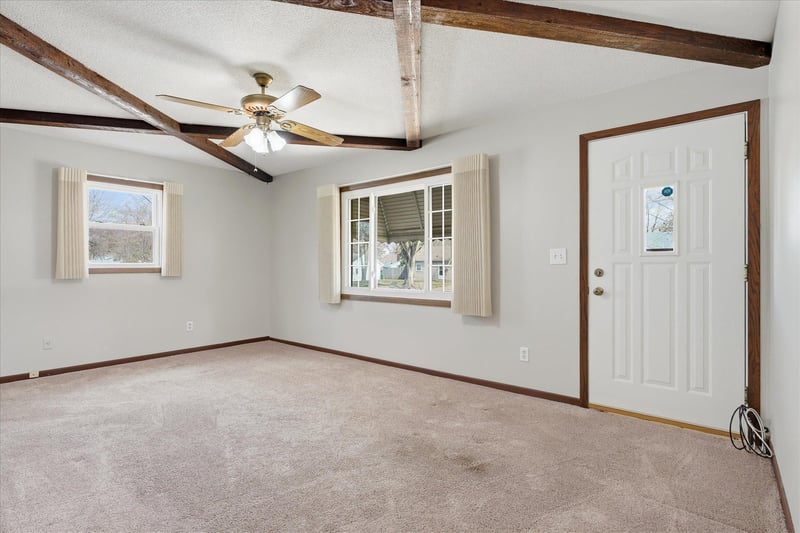 3417 Regent Ave N, Crystal, MN 55422