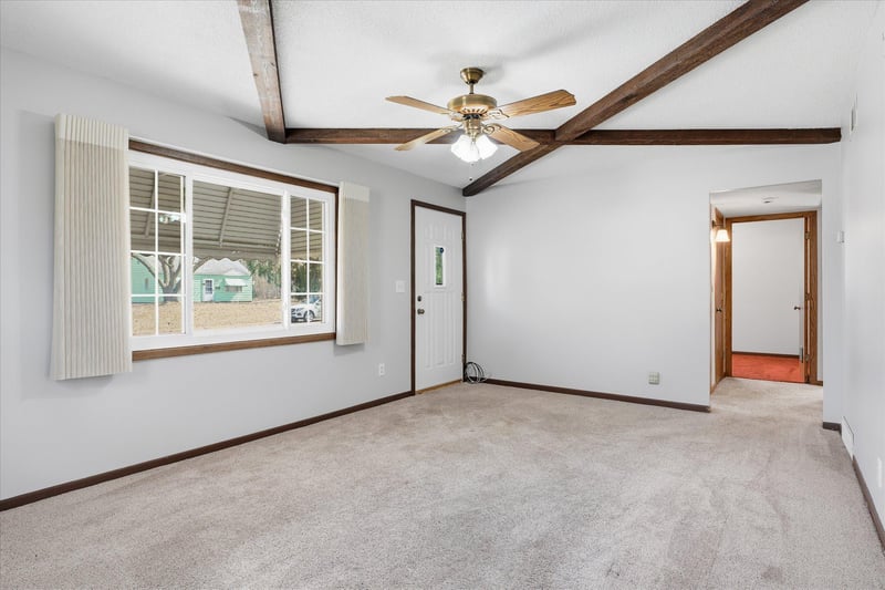 3417 Regent Ave N, Crystal, MN 55422