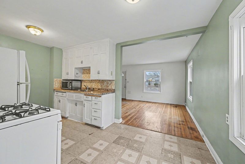 5528 Penn Ave S, Minneapolis, MN 55419
