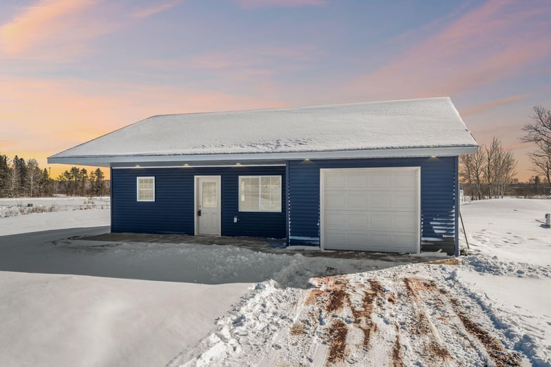7530 Tamarack St, Bruno, MN 55712