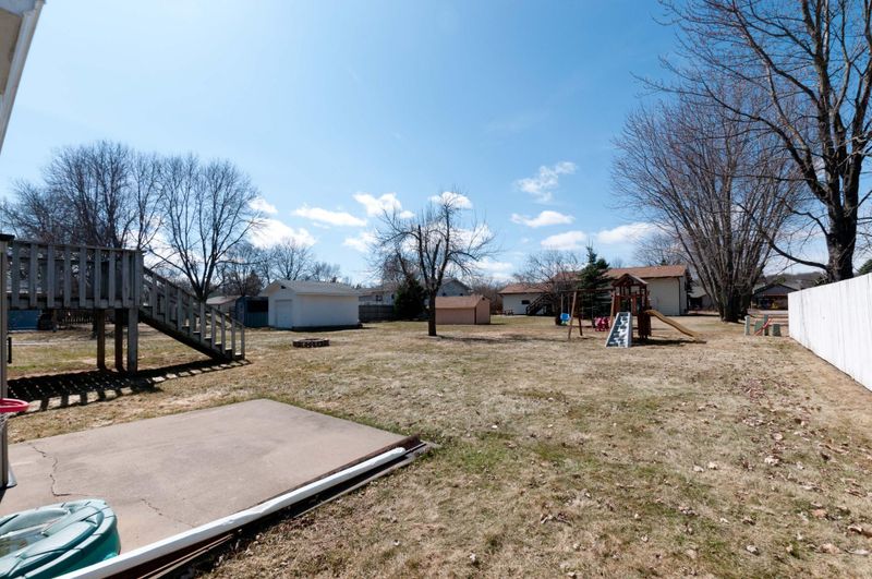 932 Yorkshire Ave, Rice Lake, WI 54868