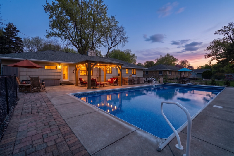 711 Benton St, Anoka, MN 55303