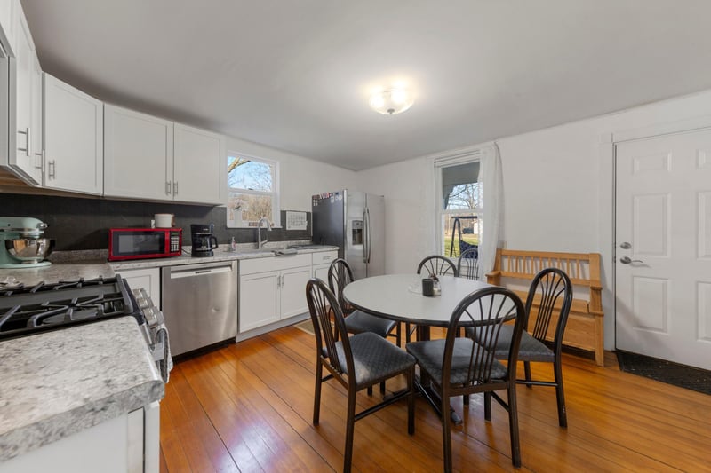 421 Webster St N, Kasota, MN 56050