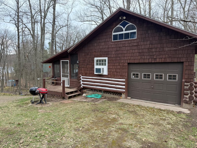 W3905 Leesome Lake Rd, Sarona, WI 54870