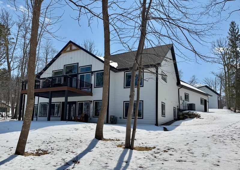 9745 Pine Point Rd NW, Walker, MN 56484