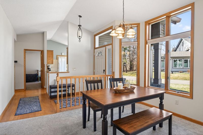 2562 Manitou Ln, White Bear Lake, MN 55110