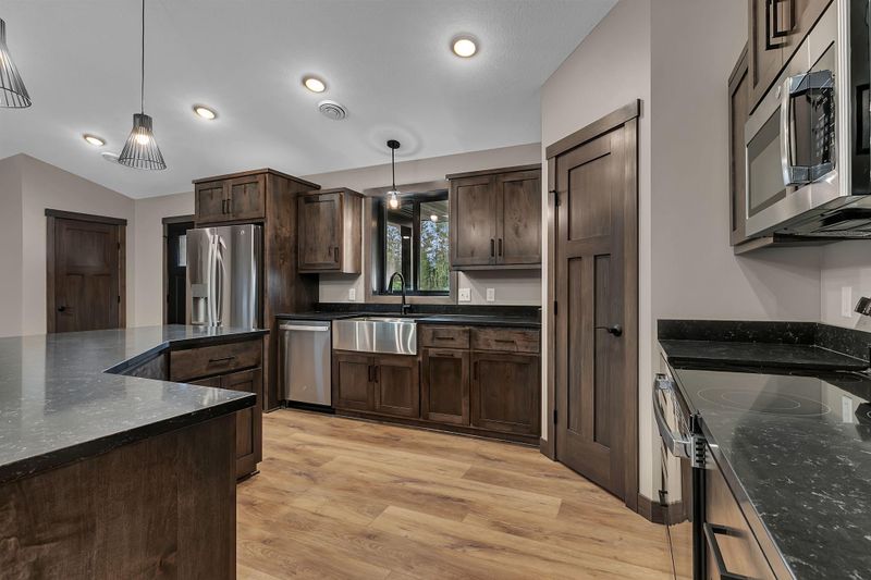 11940 Fiber Dr, Baxter, MN 56425