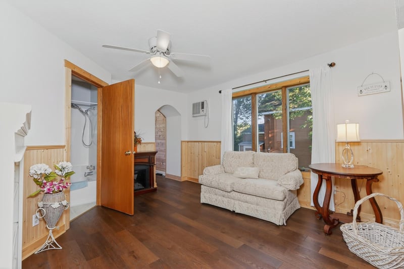 120 4th St, Nashwauk, MN 55769