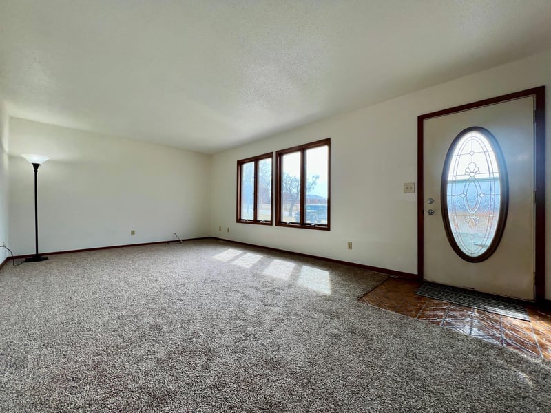 509 1st St, Bellingham, MN 56212
