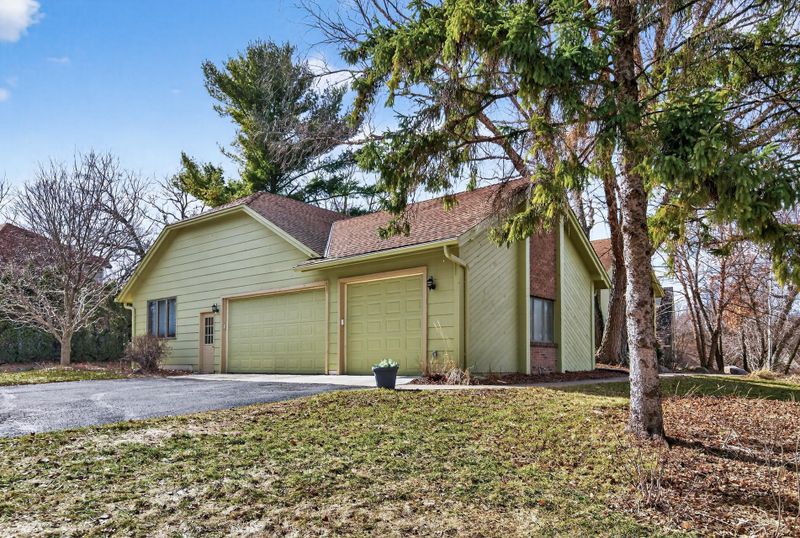 7780 139th Ct, Apple Valley, MN 55124