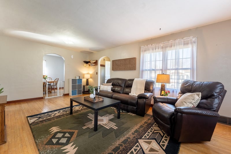 106 N 4th St, Goodhue, MN 55027
