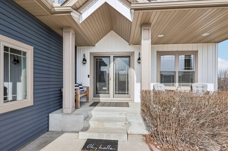 926 Bluff Heights Dr SE, Lonsdale, MN 55046