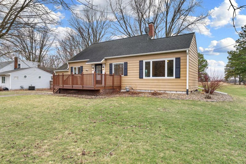 22383 570th Ave, Austin, MN 55912