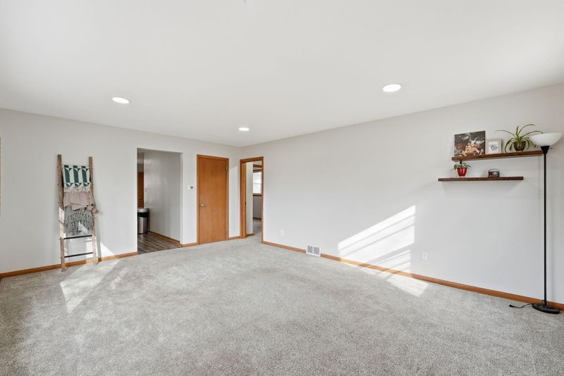 205 3rd Ave N, Sartell, MN 56377